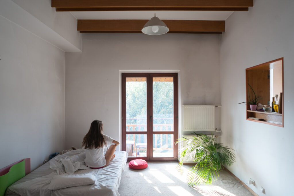 How to Sleep Better with Allergies: 9 Simple Fixes